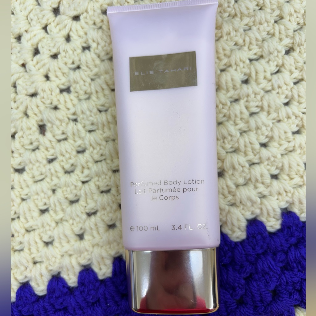 Elie Tahari Perfumed Body Lotion 34 OzSealed Elie Tahari Perfumed Body Lotion 34 OzSealed